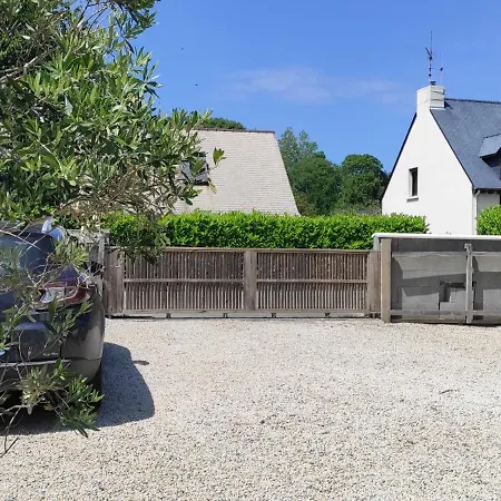 Cadre Verdoyant & A Pied, Au Calme Le Minihic-sur-Rance